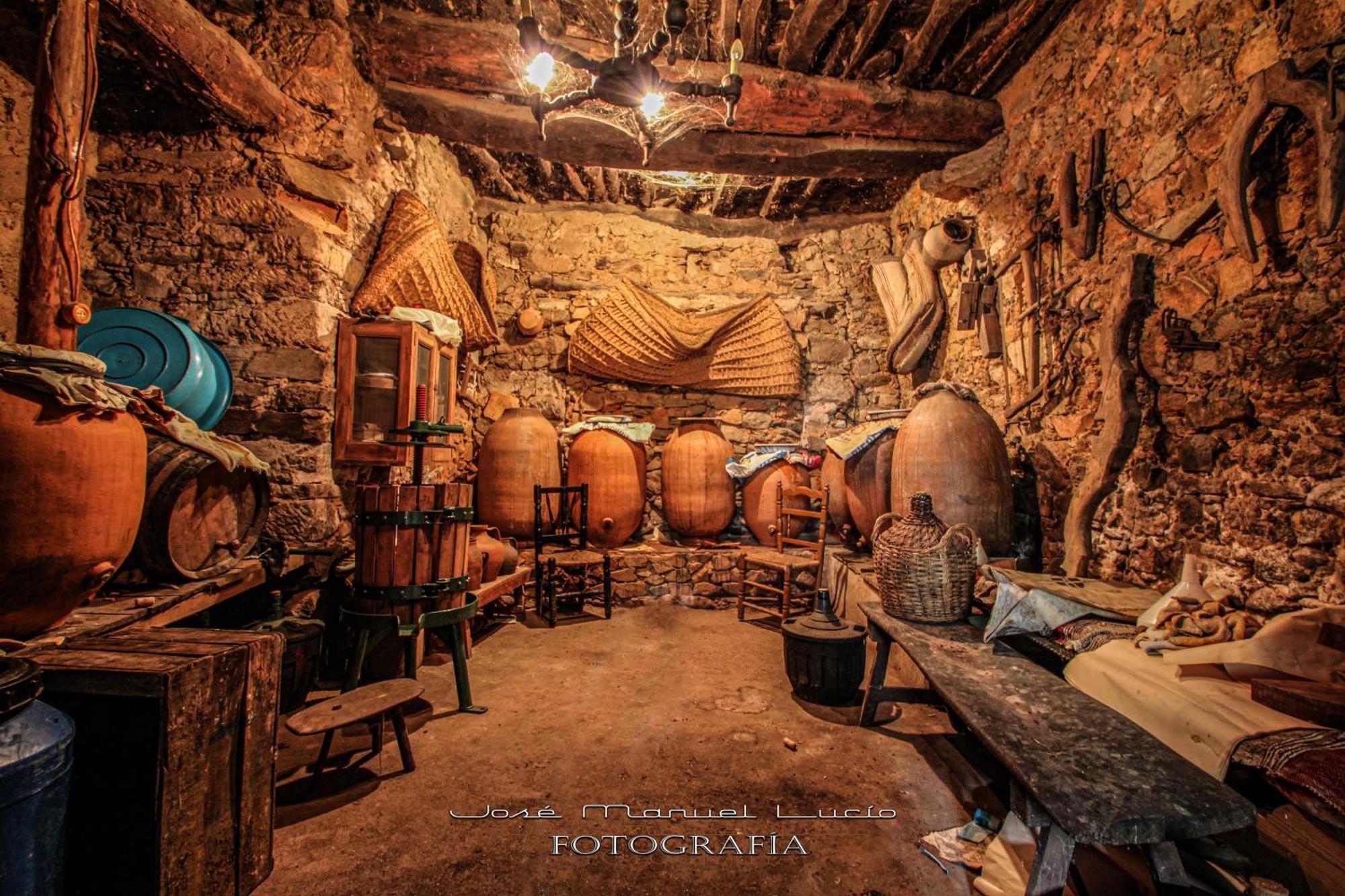 At La Abuela Antonia-La Casina Διαμέρισμα Torre de Don Miguel Εξωτερικό φωτογραφία